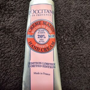 L'OCCITANE Rosebud Hand Cream - Silver and Pink